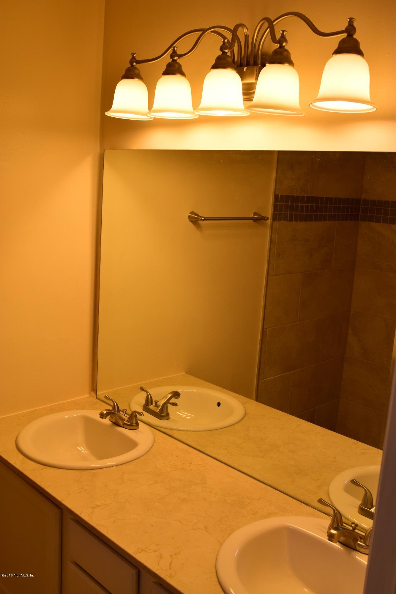 811 Barbados Road Jacksonville, FL 32216 - Photo 13 of 38 DSC_0113