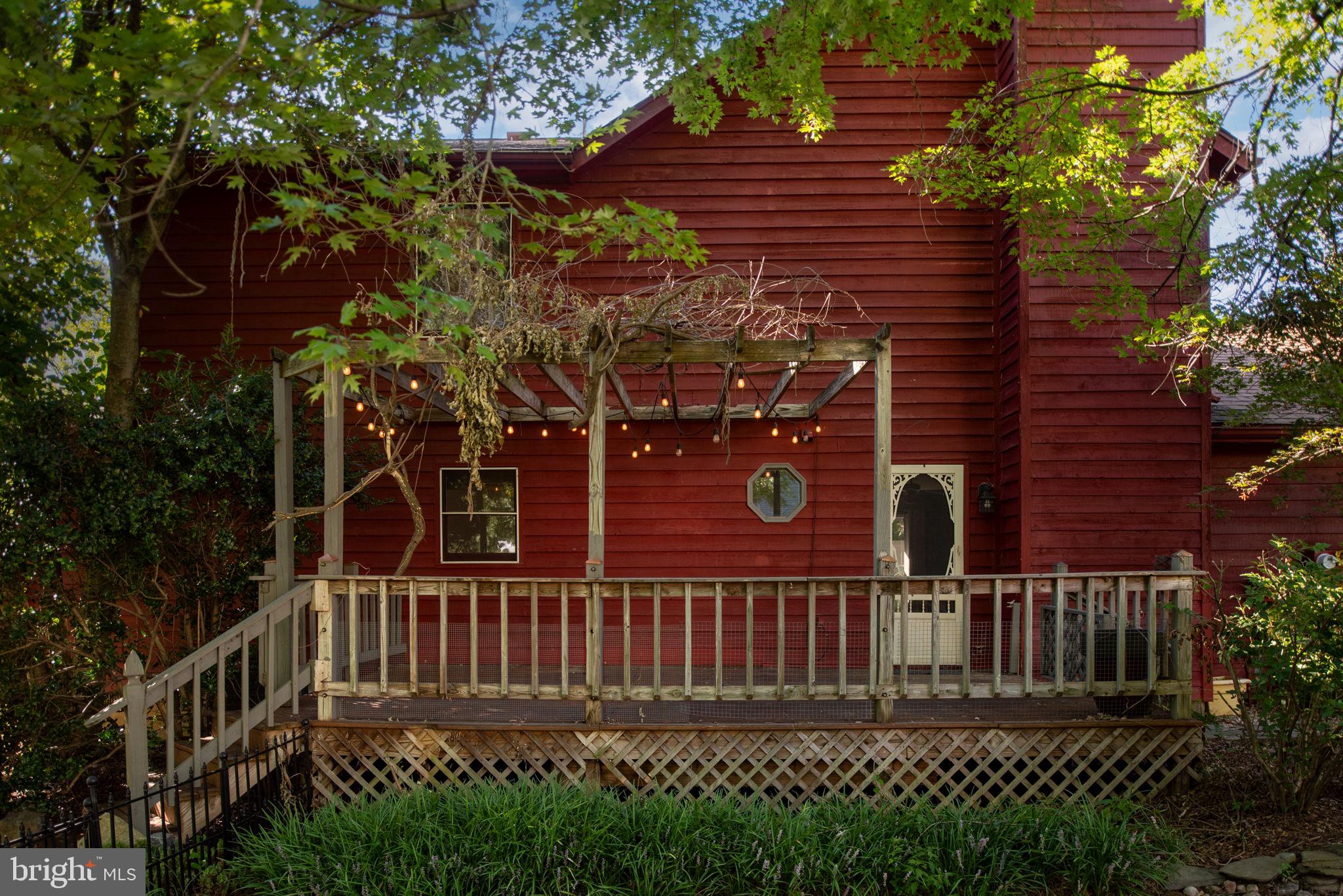 11809 Gordon Road Fredericksburg, VA 22407 - Photo 28 of 30 back deck