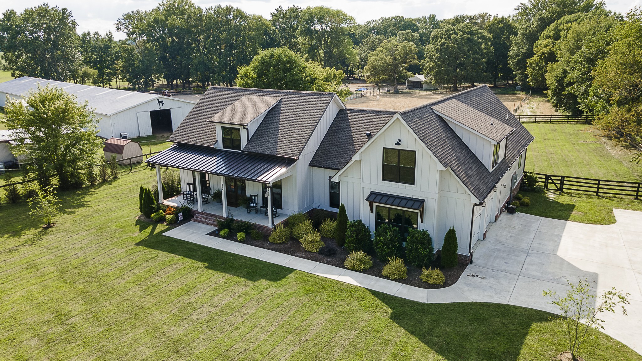 273 Halltown Road Cottontown, TN 37048 - Photo 4 of 68