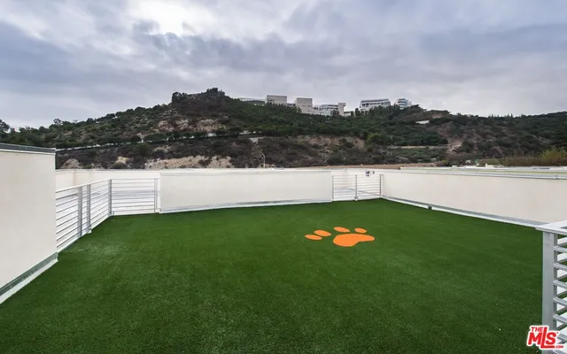 a room with lots of gym equipment