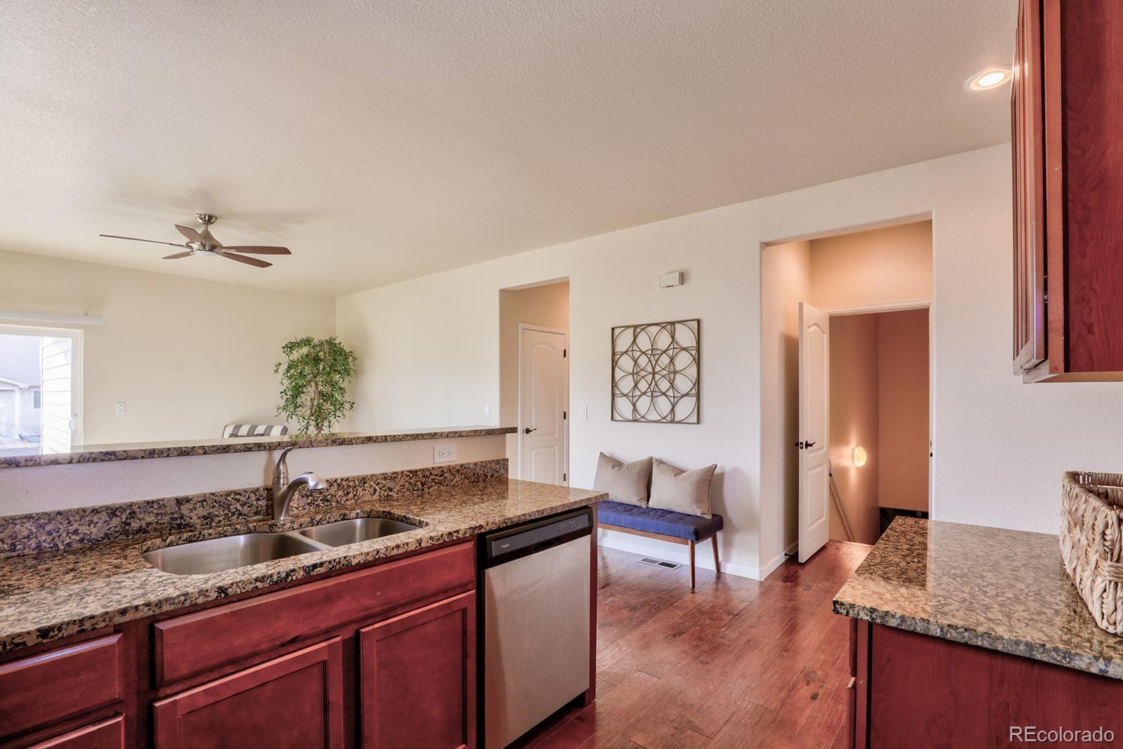 5779 Desert Inn Loop Elizabeth, CO 80107 - Photo 9 of 36 Gallery Image 9