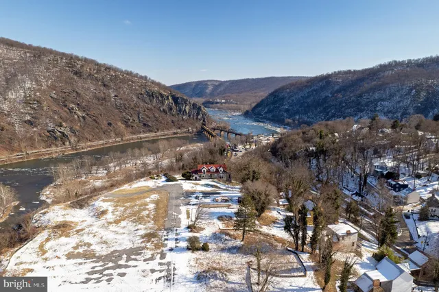 a view of lake view with lake