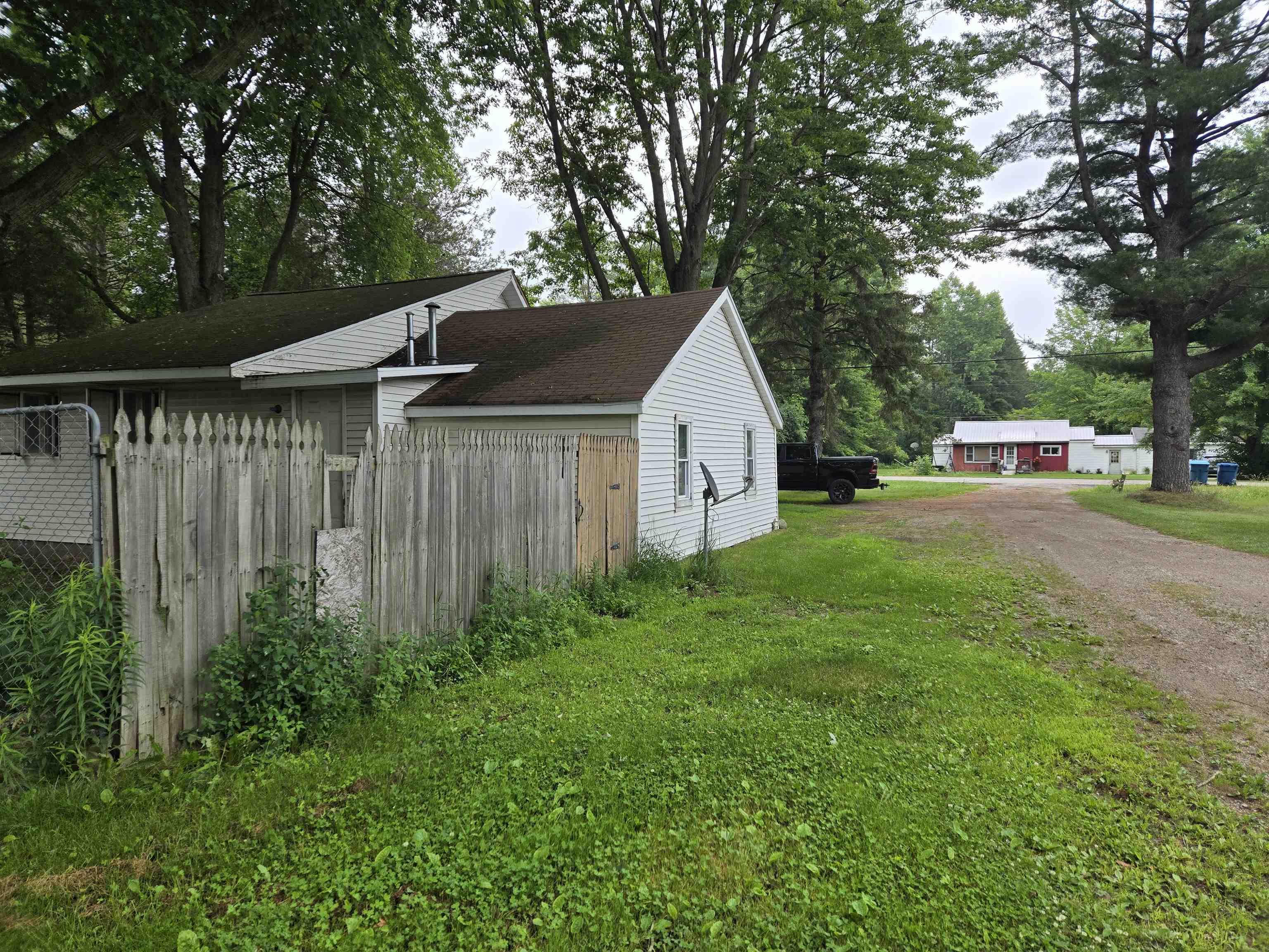 4364 South Kirk Road Vassar, MI 48768 - Photo 17 of 23