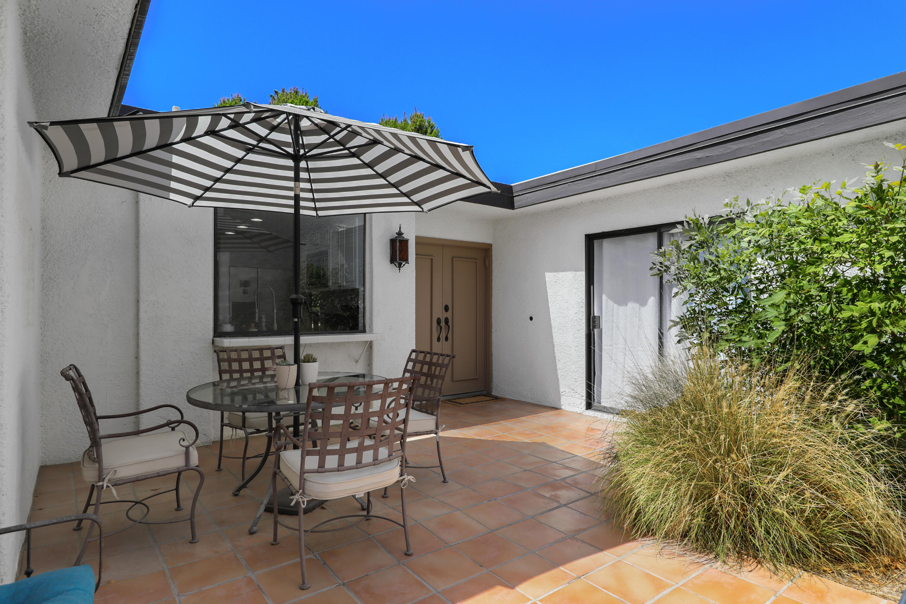 19 Padron Way Rancho Mirage, CA 92270 - Photo 3 of 29 PadronWay19#3