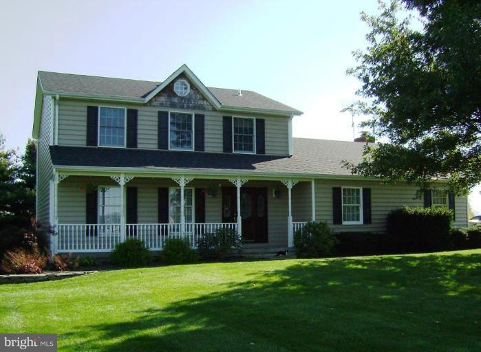 33 Rockland Road Westminster, MD 21158 - Photo 1 of 20 Exterior (Main)