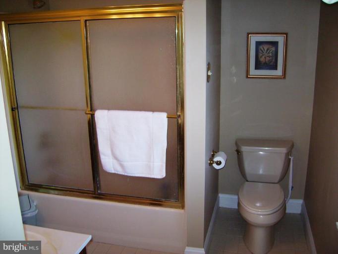 33 Rockland Road Westminster, MD 21158 - Photo 10 of 20 Master Bath