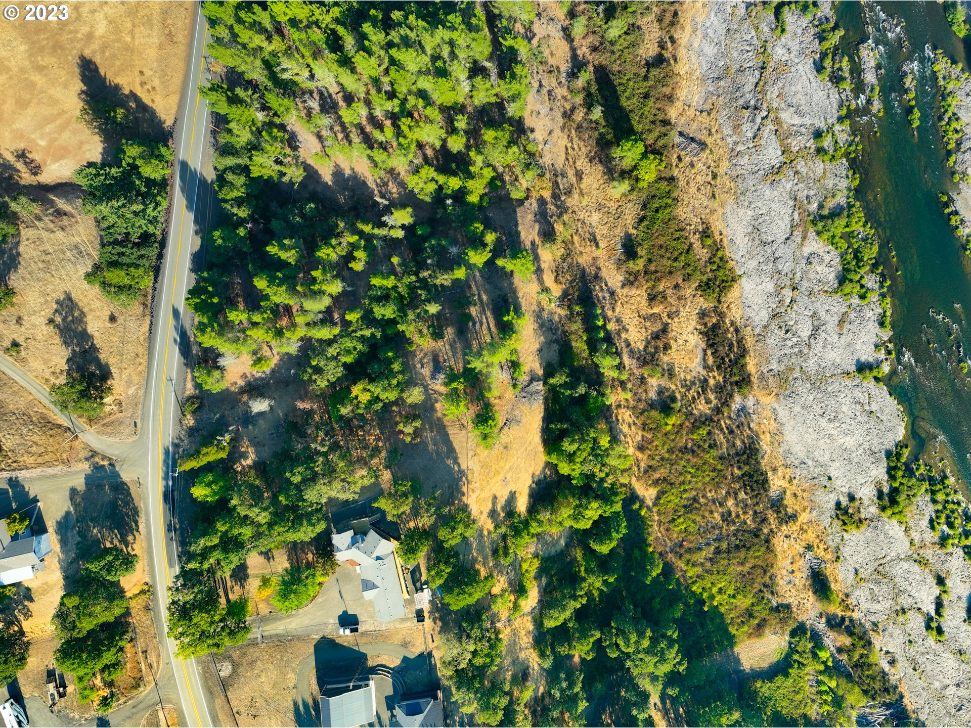 North Bank Rd Unit 3600