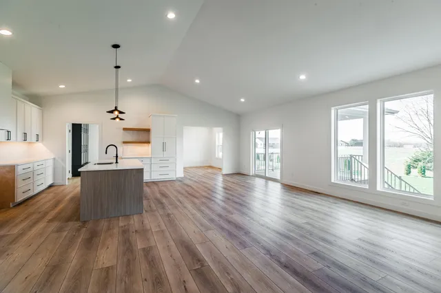 $579,900 | 2214 Sierra Avenue, Holmen, WI 54636