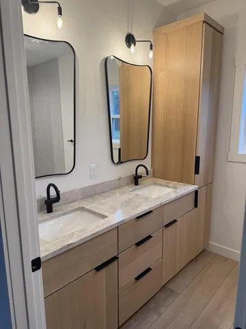 $579,900 | 2214 Sierra Avenue, Holmen, WI 54636