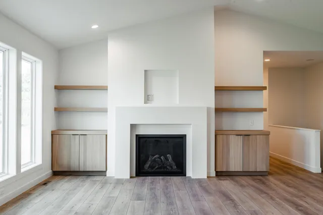 $579,900 | 2214 Sierra Avenue, Holmen, WI 54636