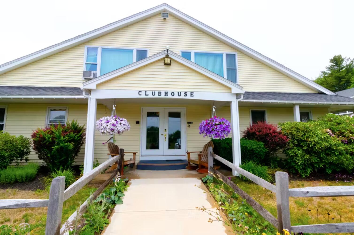 1762 Post Road, Unit 205 Wells, ME 04090 - Photo 17 of 26 Clubhouse