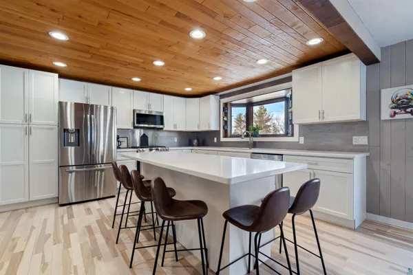 $649,900 | 11923 East County Rd B, Lake Nebagamon, WI 54849