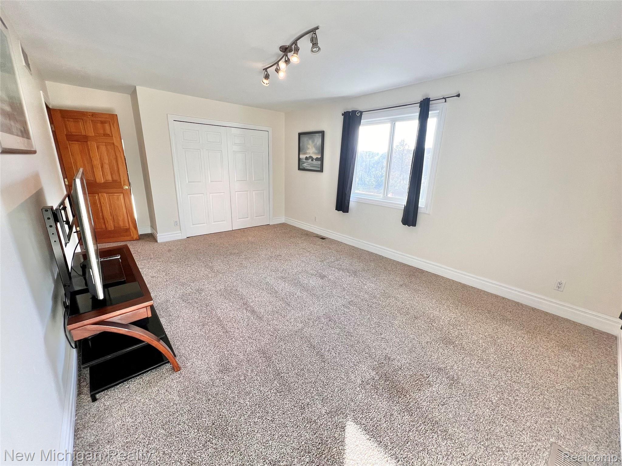 12415 Germany Road Fenton, MI 48430 - Photo 47 of 73 4F89FBF0-0B62-4041-BFA4-BE55AA16CD65.jpeg