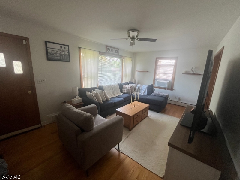318 Palmer Road Denville, NJ 07834 - Photo 6 of 15