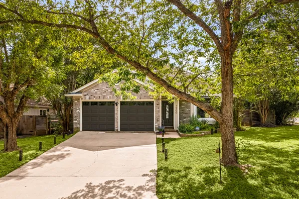 $600,000 | 7900 Finch Trail, Austin, TX 78745
