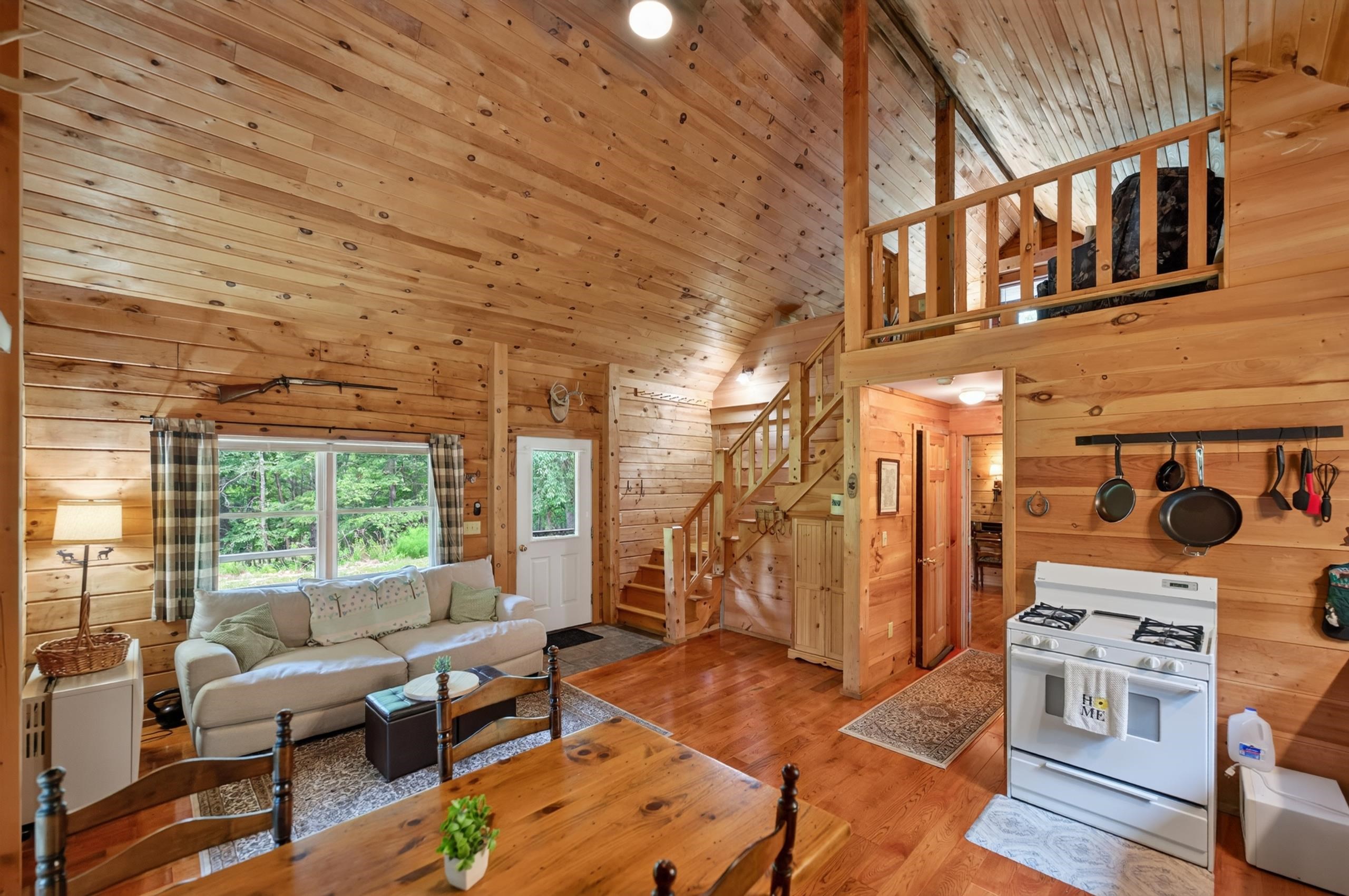 443 E Road Whitingham, VT 05361 - Photo 5 of 26 Gallery Image 5