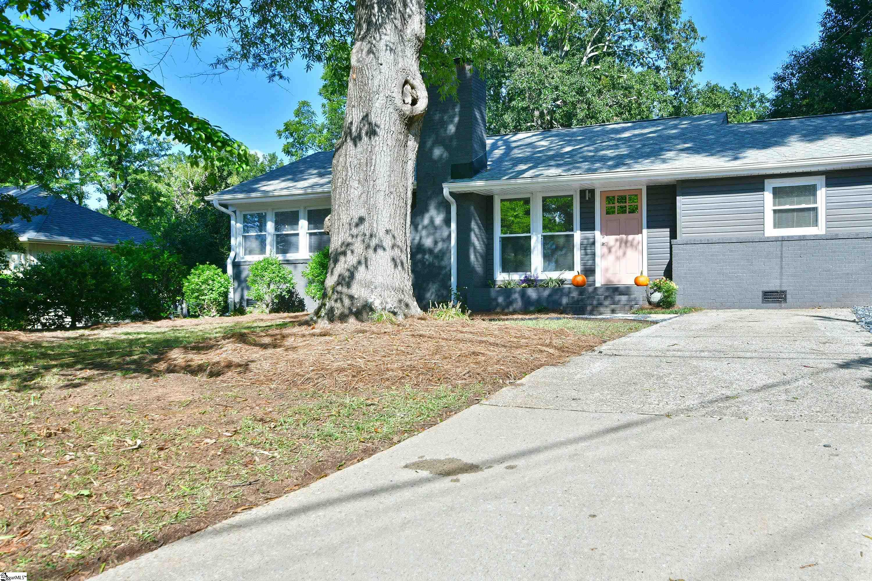 403 Legrand Boulevard Greenville, SC 29607 - Photo 1 of 36 Gallery Image 1