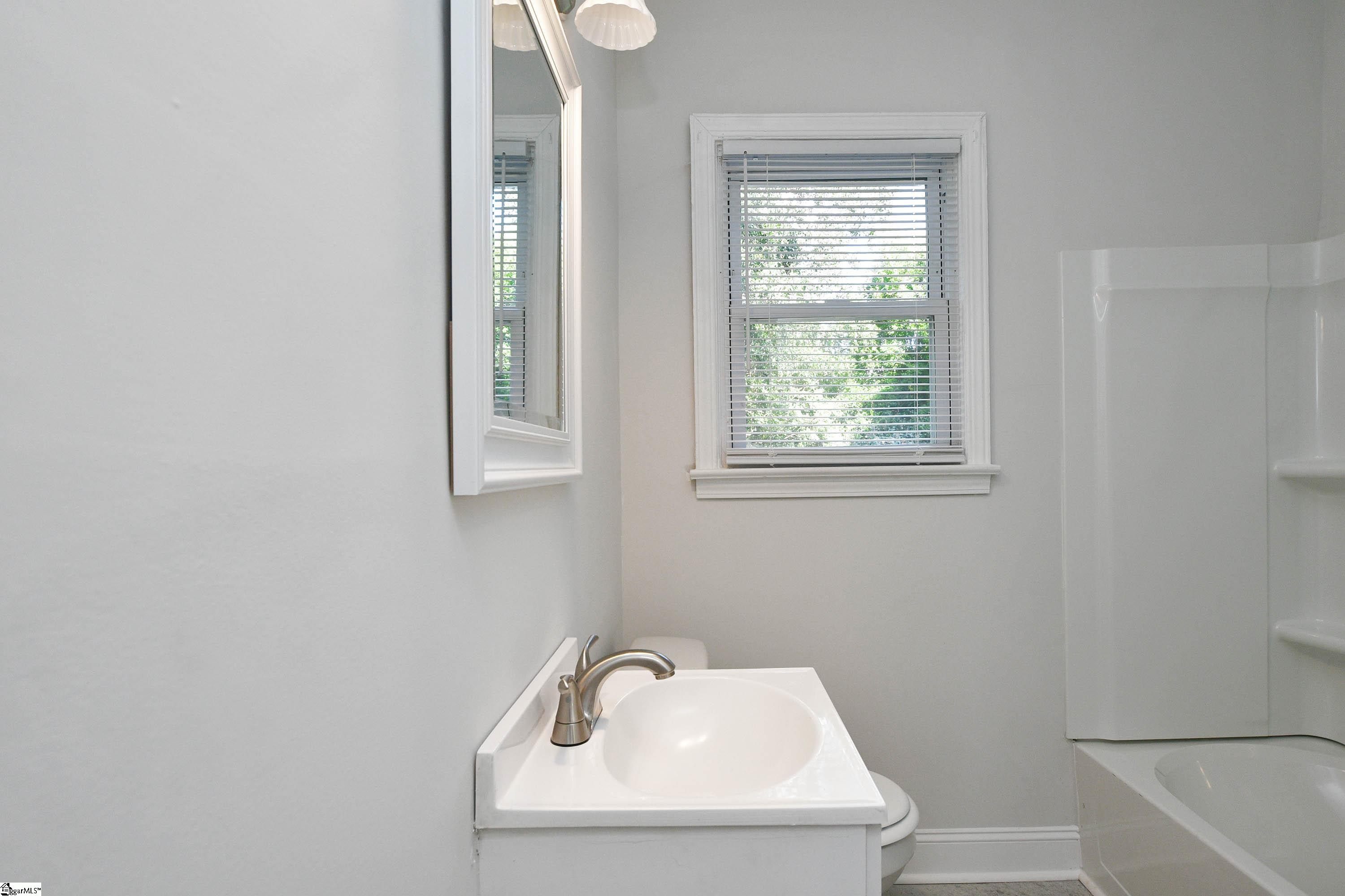 403 Legrand Boulevard Greenville, SC 29607 - Photo 27 of 36 Gallery Image 27