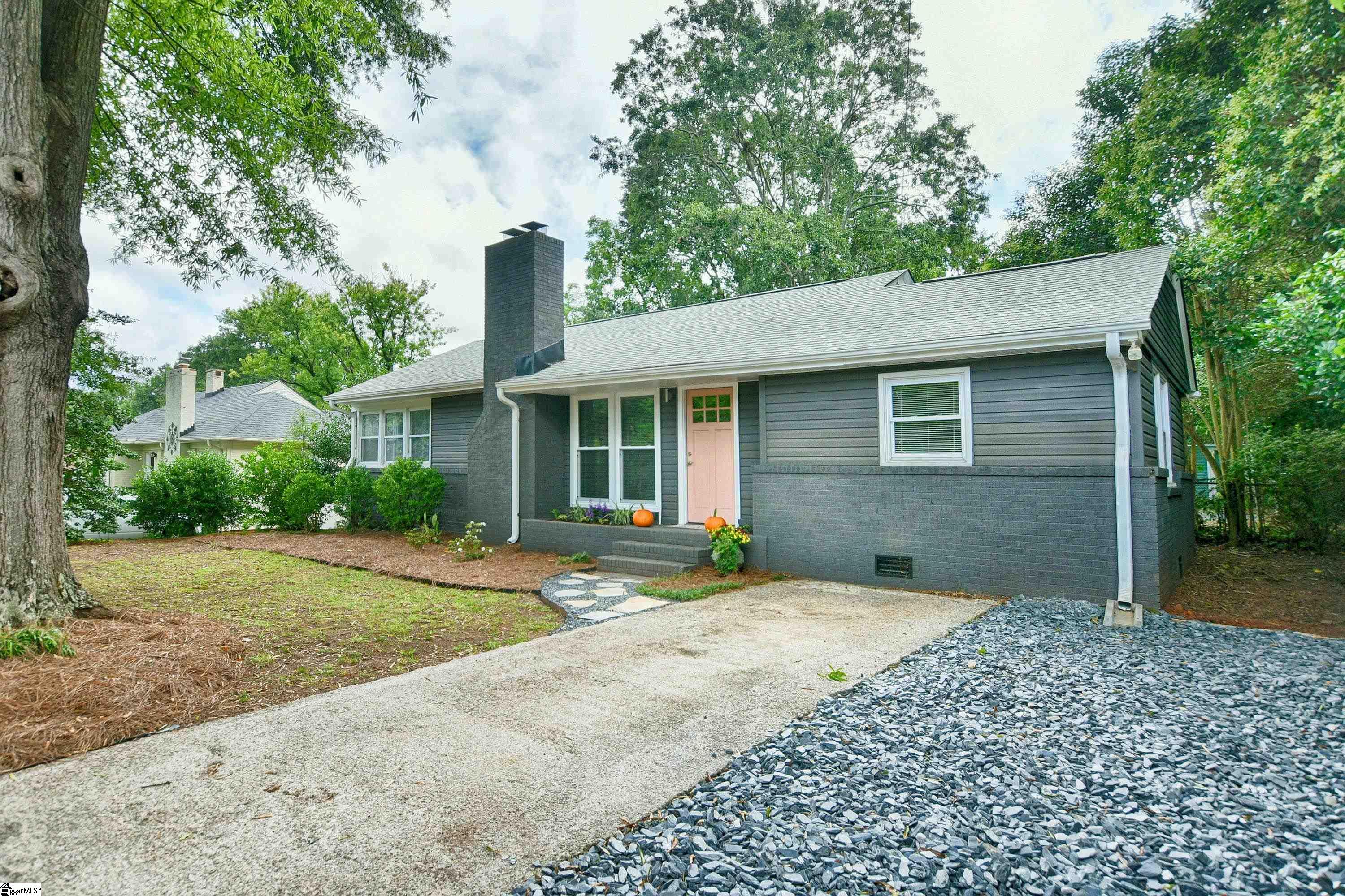 403 Legrand Boulevard Greenville, SC 29607 - Photo 3 of 36 Gallery Image 3