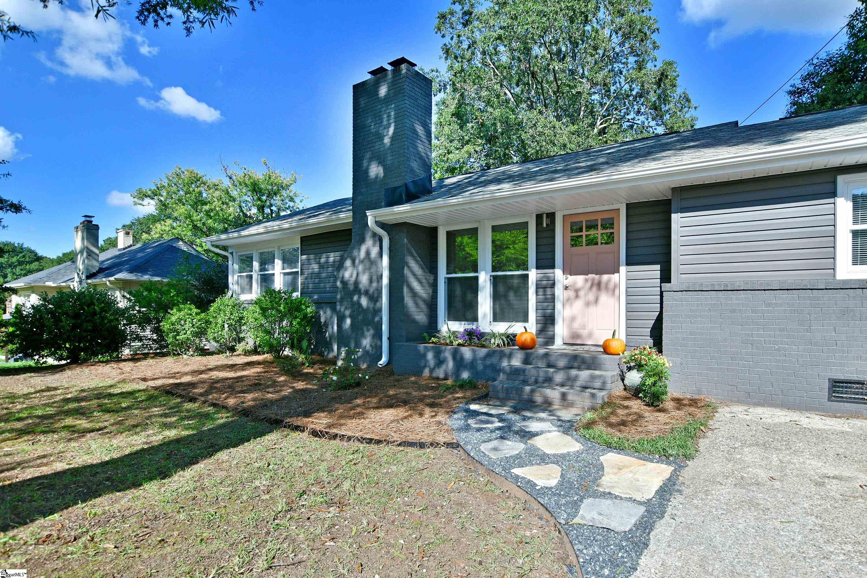 403 Legrand Boulevard Greenville, SC 29607 - Photo 5 of 36 Gallery Image 5