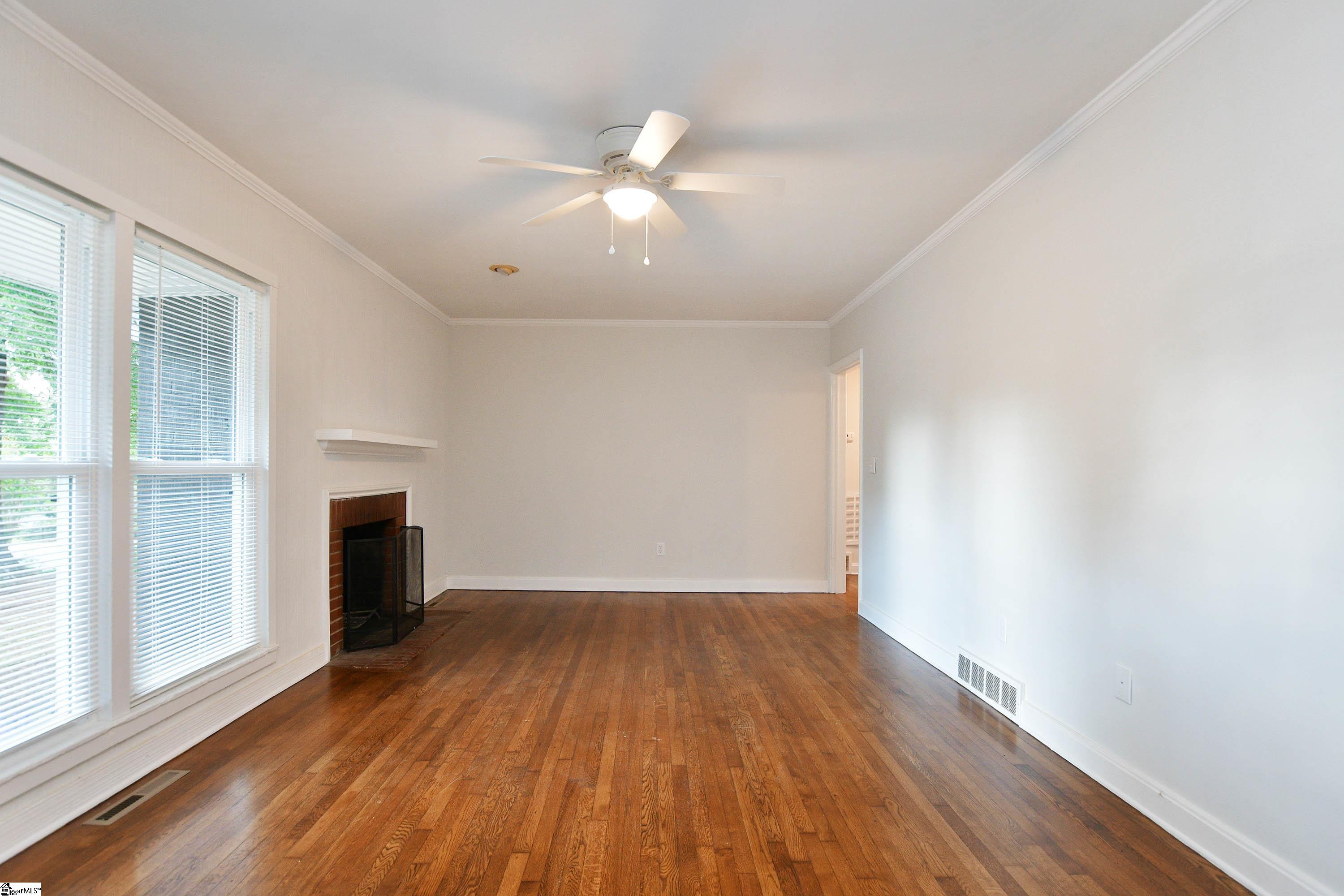 403 Legrand Boulevard Greenville, SC 29607 - Photo 6 of 36 Gallery Image 6