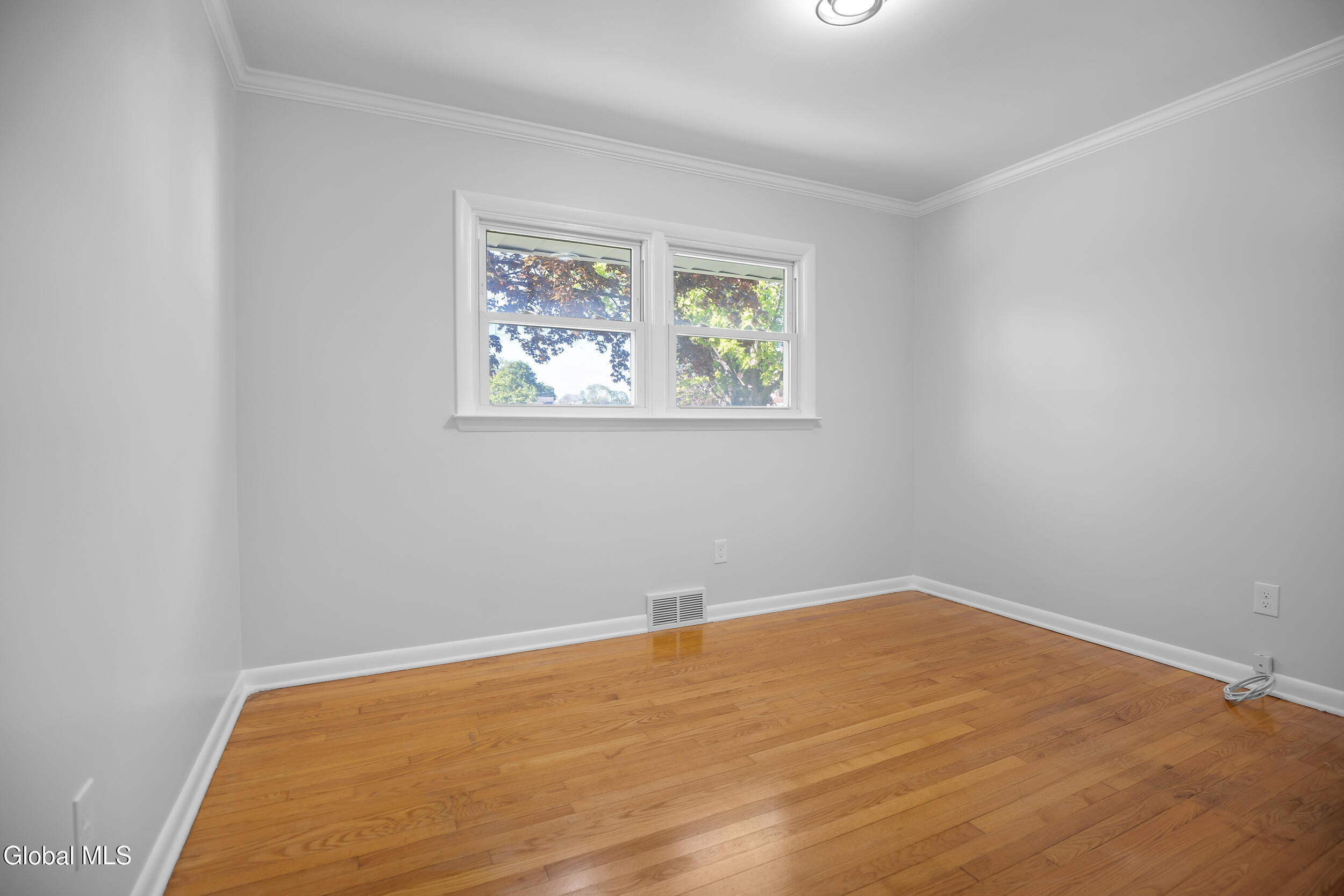 1154 Morningside Avenue Schenectady, NY 12309 - Photo 24 of 45 24_1154 morningside ave schenectady