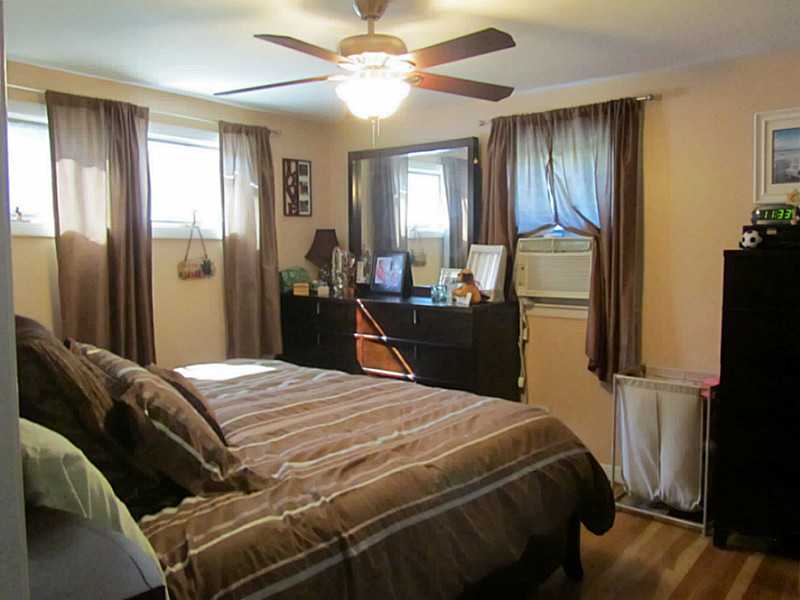 115 Sachem Road North Kingstown, RI 02852 - Photo 11 of 23 Master Bedroom.