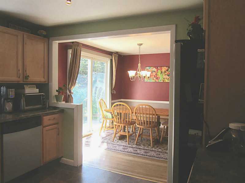 115 Sachem Road North Kingstown, RI 02852 - Photo 5 of 23 Dining Room.