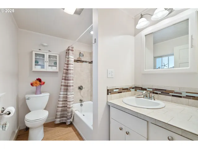 $370,000 | 210 Cypress Avenue, Garibaldi, OR 97118