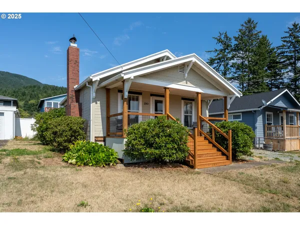 $359,000 | 210 Cypress Avenue, Garibaldi, OR 97118