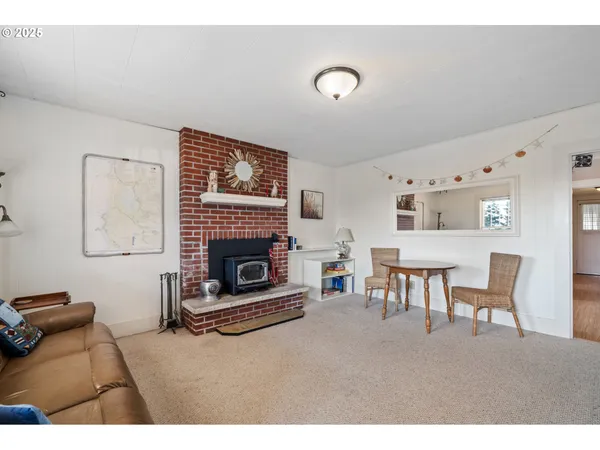 $359,000 | 210 Cypress Avenue, Garibaldi, OR 97118