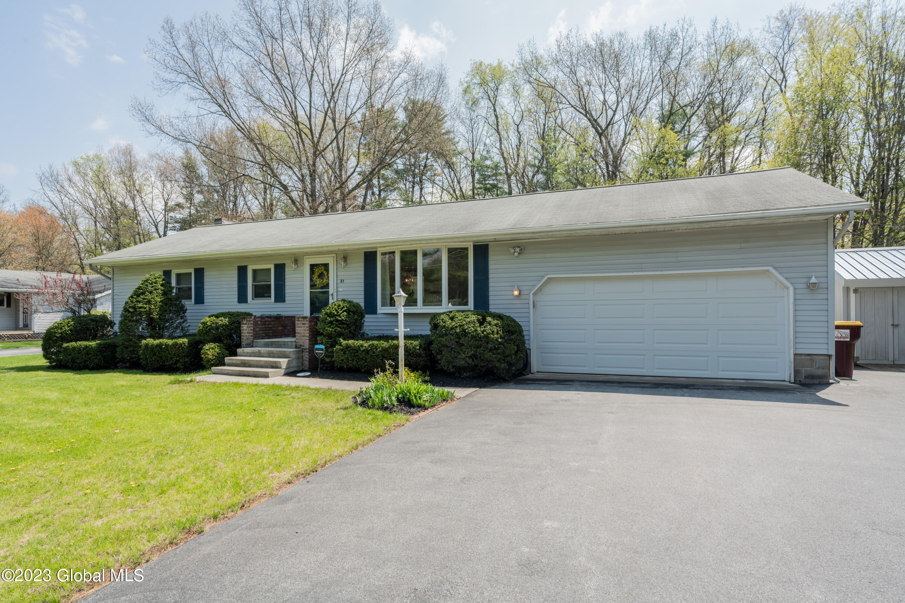 21 Jones Road Wilton, NY 12866 - Photo 1 of 31 DSC04451