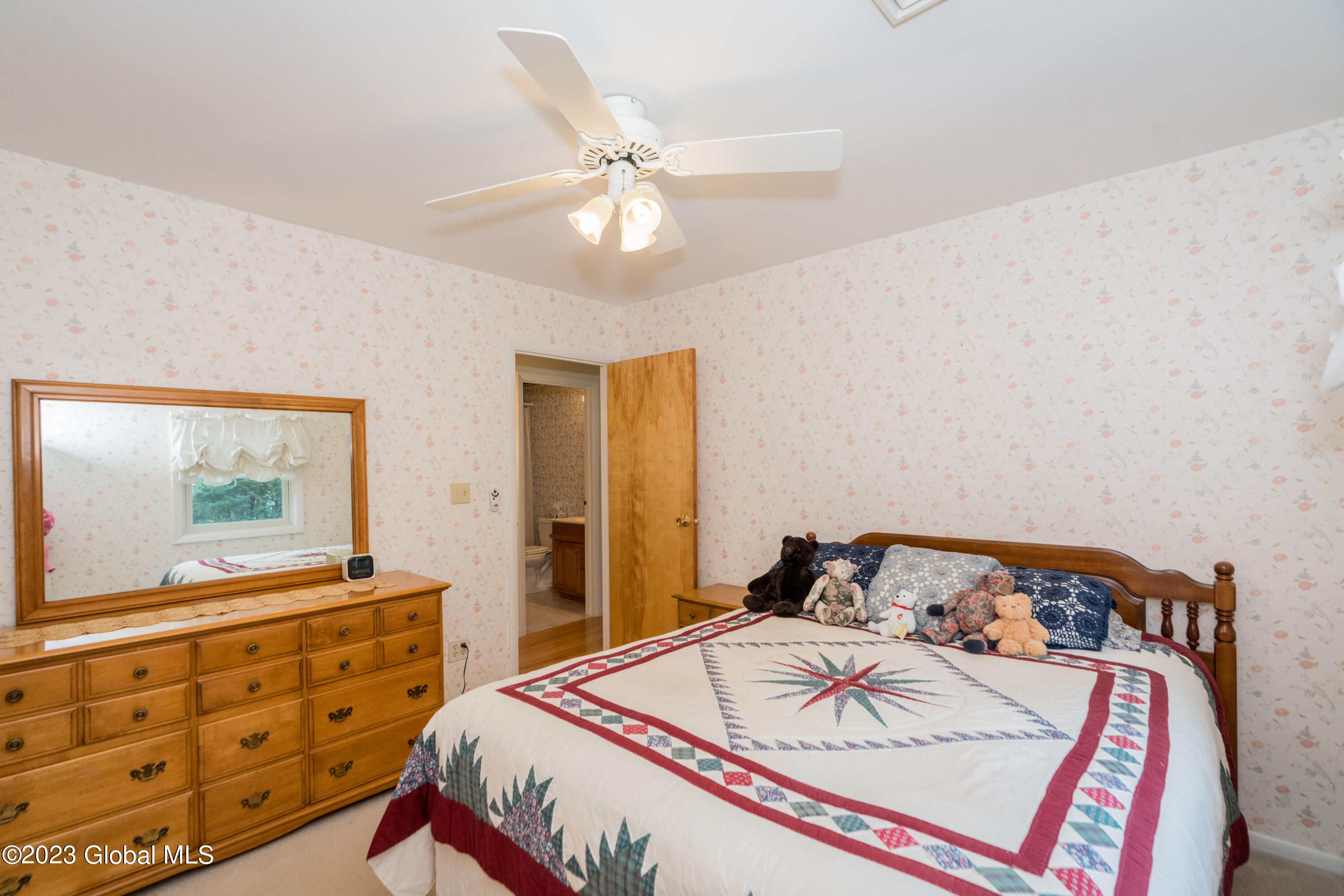 21 Jones Road Wilton, NY 12866 - Photo 20 of 31 DSC04422