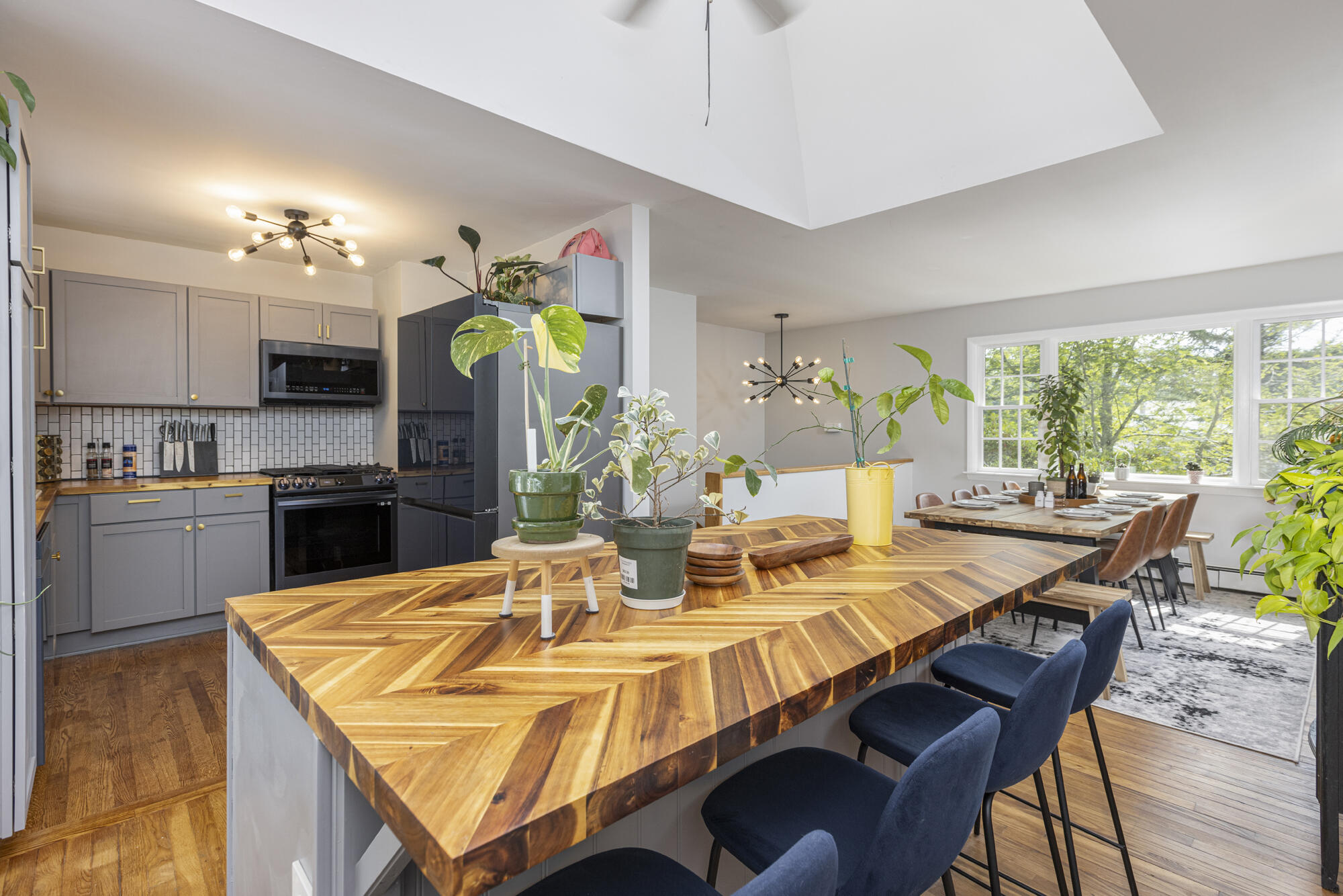 270 Harpswell Neck Road Harpswell, ME 04079 - Photo 3 of 43 270 Harpswell Neck Rd._W5_012