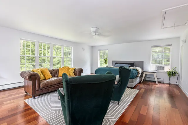 $479,000 | 270 Harpswell Neck Road, Harpswell, ME 04079