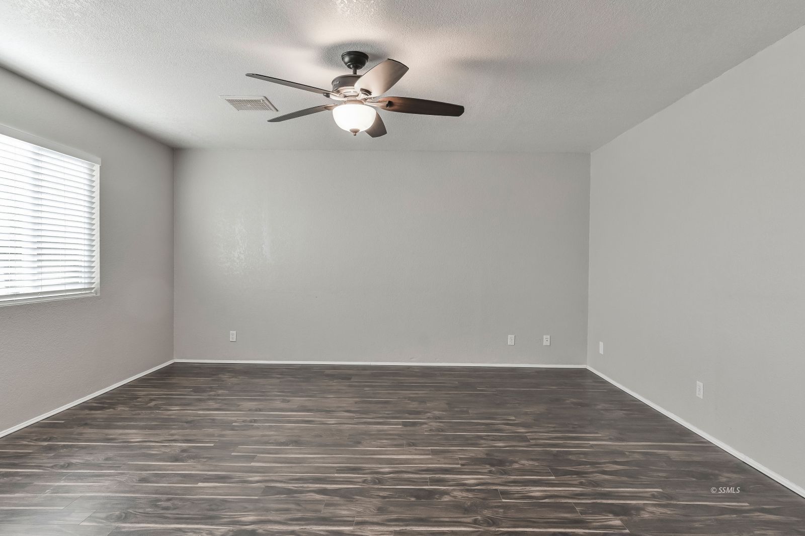 1129 South McCall Street Ridgecrest, CA 93555 - Photo 10 of 27