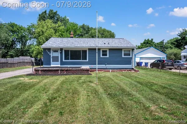 $245,000 | 7168 Wedworth Street, Waterford, MI 48327