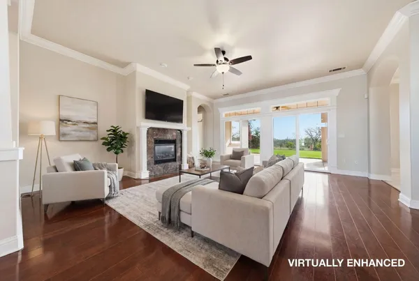 $779,000 | 2242 Everest Drive, Redding, CA 96001