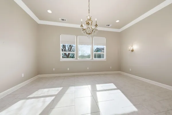 $779,000 | 2242 Everest Drive, Redding, CA 96001