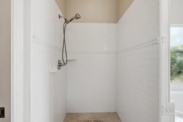 $779,000 | 2242 Everest Drive, Redding, CA 96001