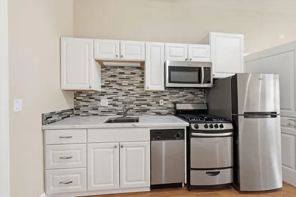 $779,000 | 2242 Everest Drive, Redding, CA 96001