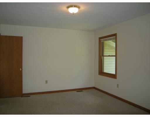 5158 Banes Road Springfield, OH 45502 - Photo 11 of 12
