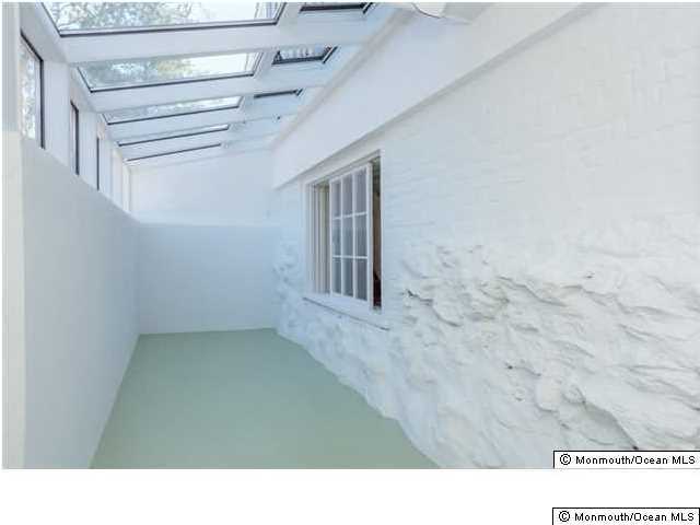463 Locust Point Road Rumson, NJ 07760 - Photo 17 of 20 Green House
