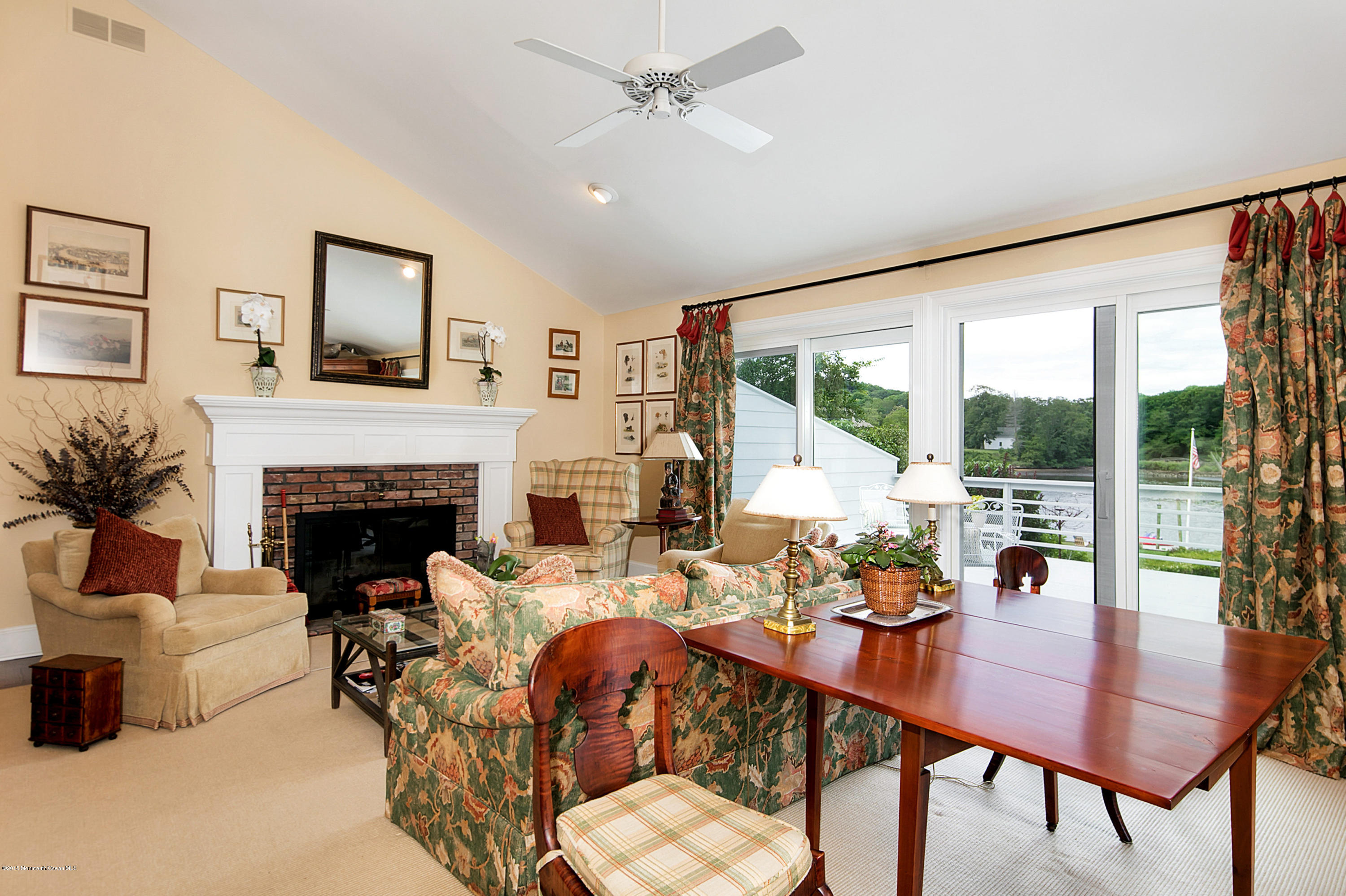 463 Locust Point Road Rumson, NJ 07760 - Photo 9 of 20 River Room