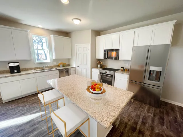 $414,900 | 802 Sarah Street, Belleville, WI 53508