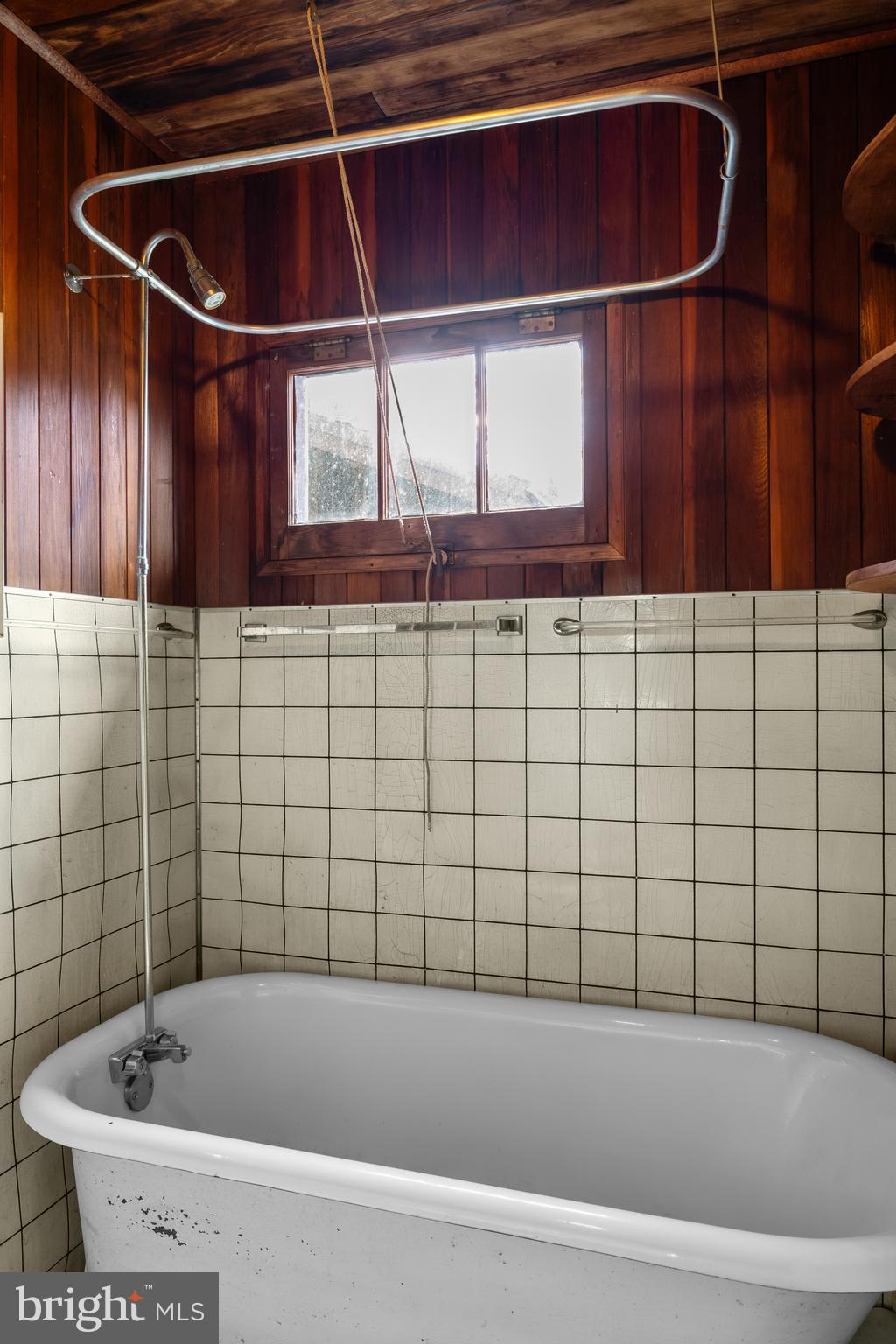 203 McKinsey Road Severna Park, MD 21146 - Photo 80 of 149 Upper Level Claw foot tub/shower