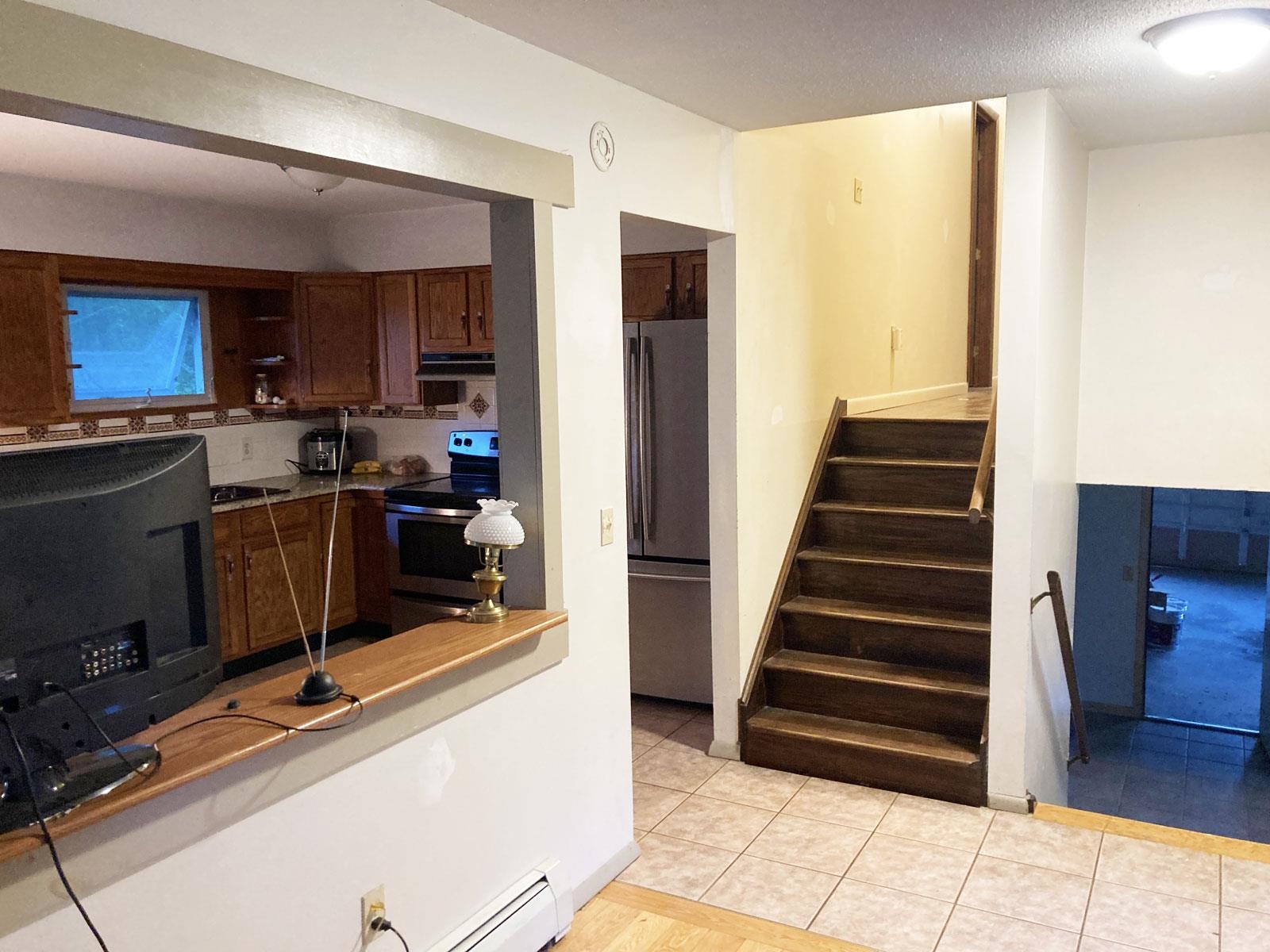 376 Mountain View Road Williston, VT 05495 - Photo 4 of 7