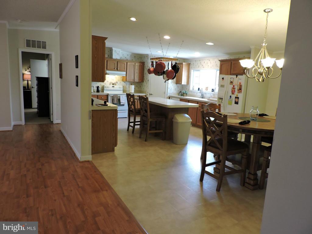 20184 Old Mill Road Culpeper, VA 22701 - Photo 3 of 29 Kitchen