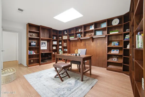 $780,000 | 624 Woodlawn Drive, Thousand Oaks, CA 91360