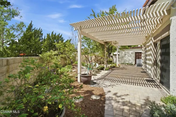 $780,000 | 624 Woodlawn Drive, Thousand Oaks, CA 91360